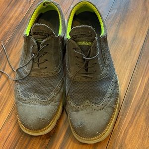 Mens size 11 grey sketchers on the go wingtip style shoes